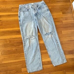 Good American Light Wash Ripped Jeans